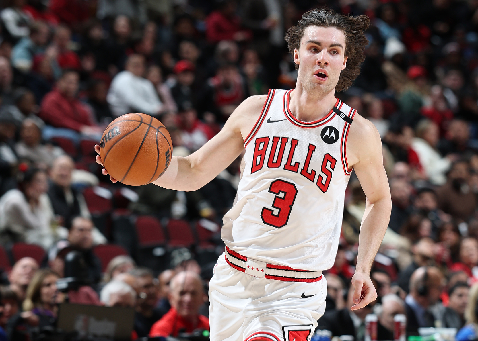 美媒：名记文胖认为吉迪和公牛短期不会达成续约协议，吉迪动态耐人寻味