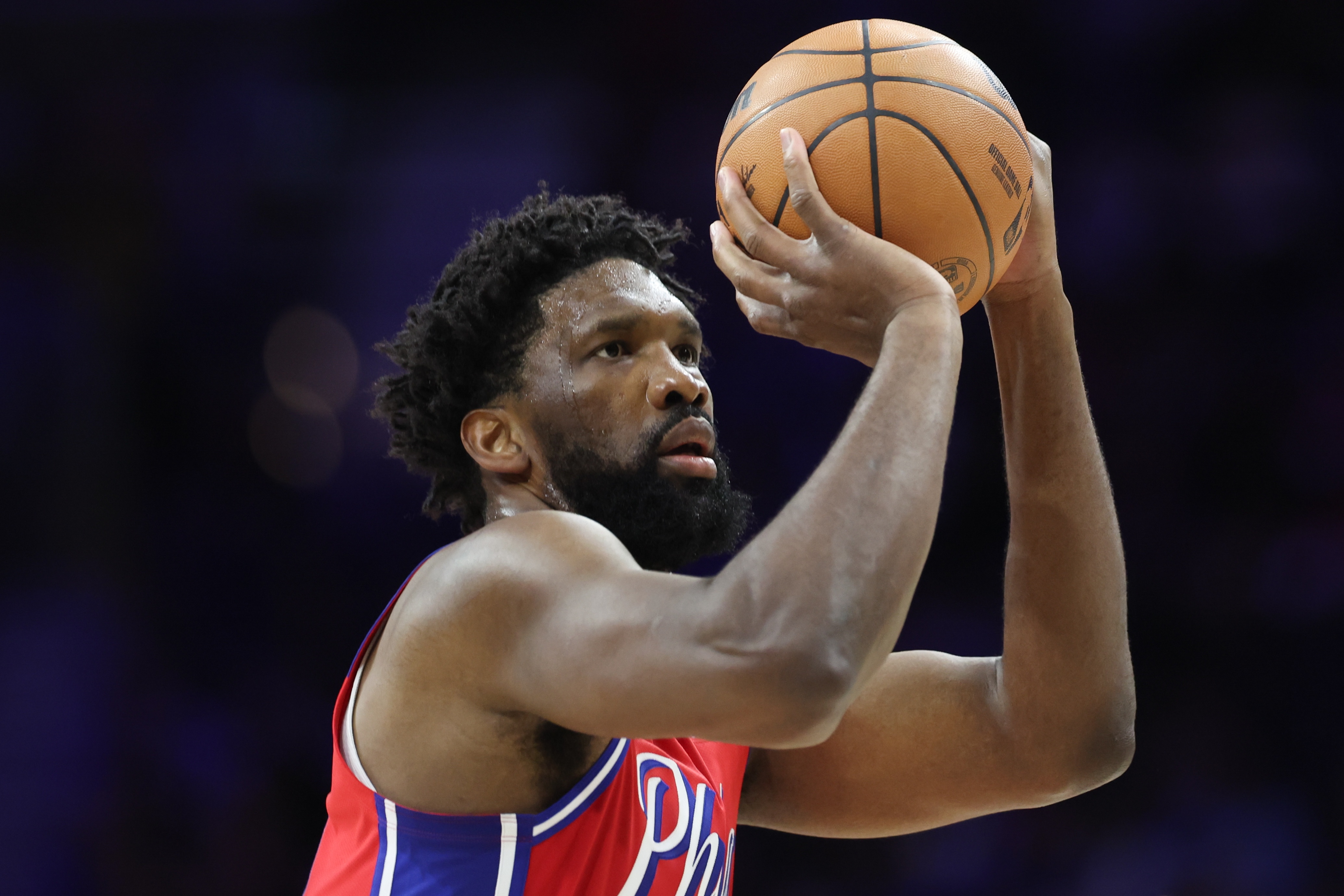 MK体育app-大帝归来！恩比德过去15场场均28.3分8.3板 正负值+90 战绩9-6